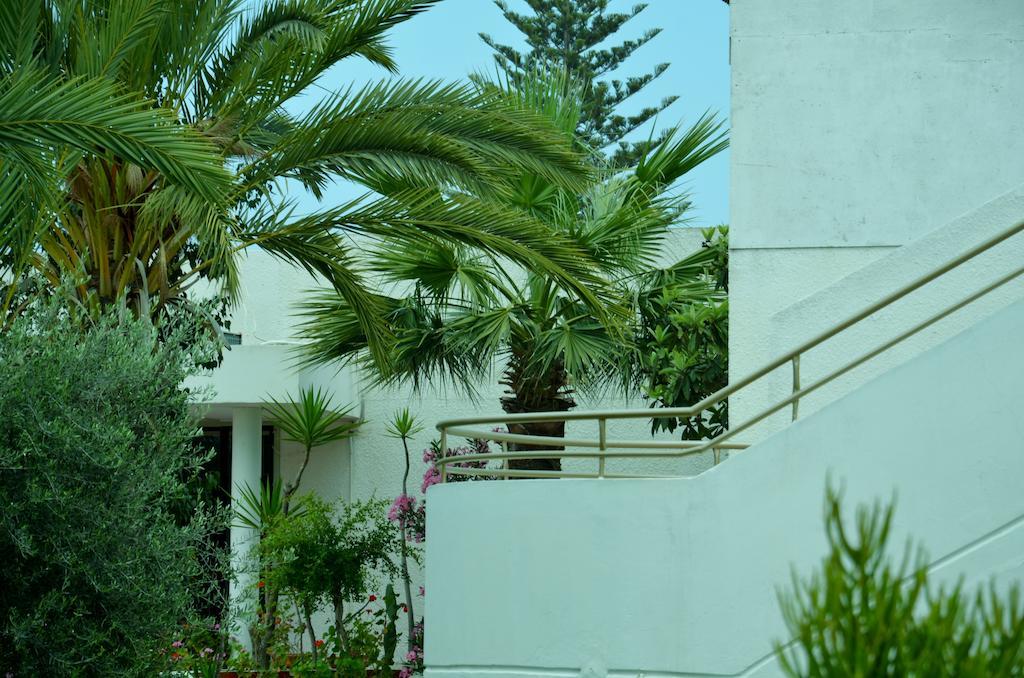 Kkaras Hotel 3 Star Agia Napa Exterior foto