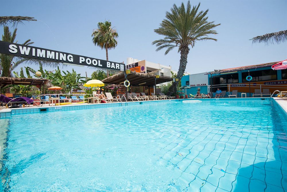 Kkaras Hotel 3 Star Agia Napa Exterior foto