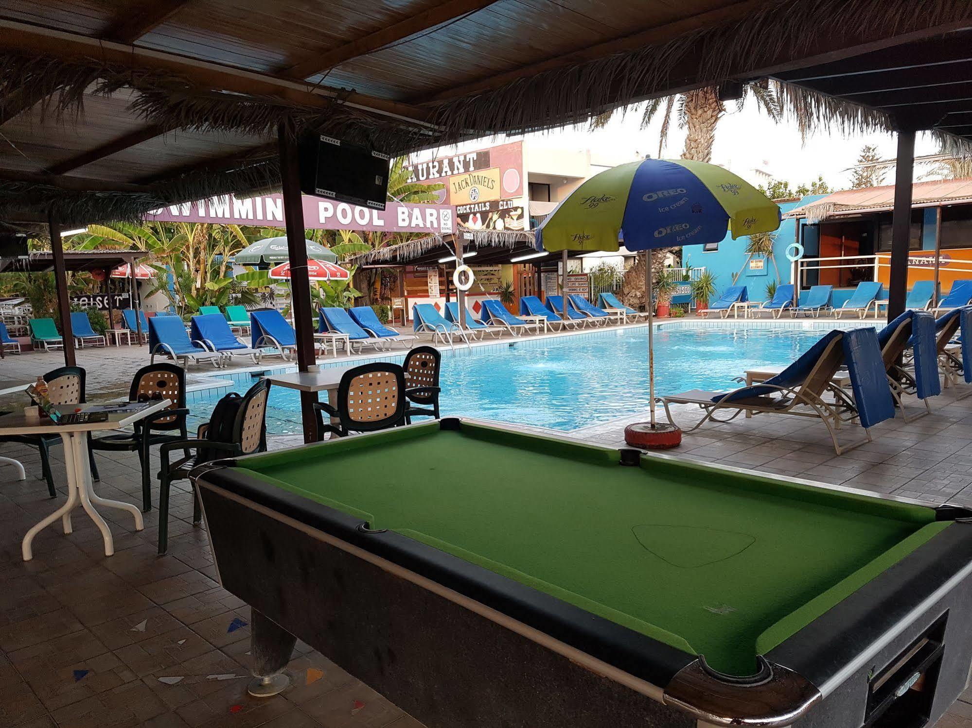 Kkaras Hotel 3 Star Agia Napa Exterior foto