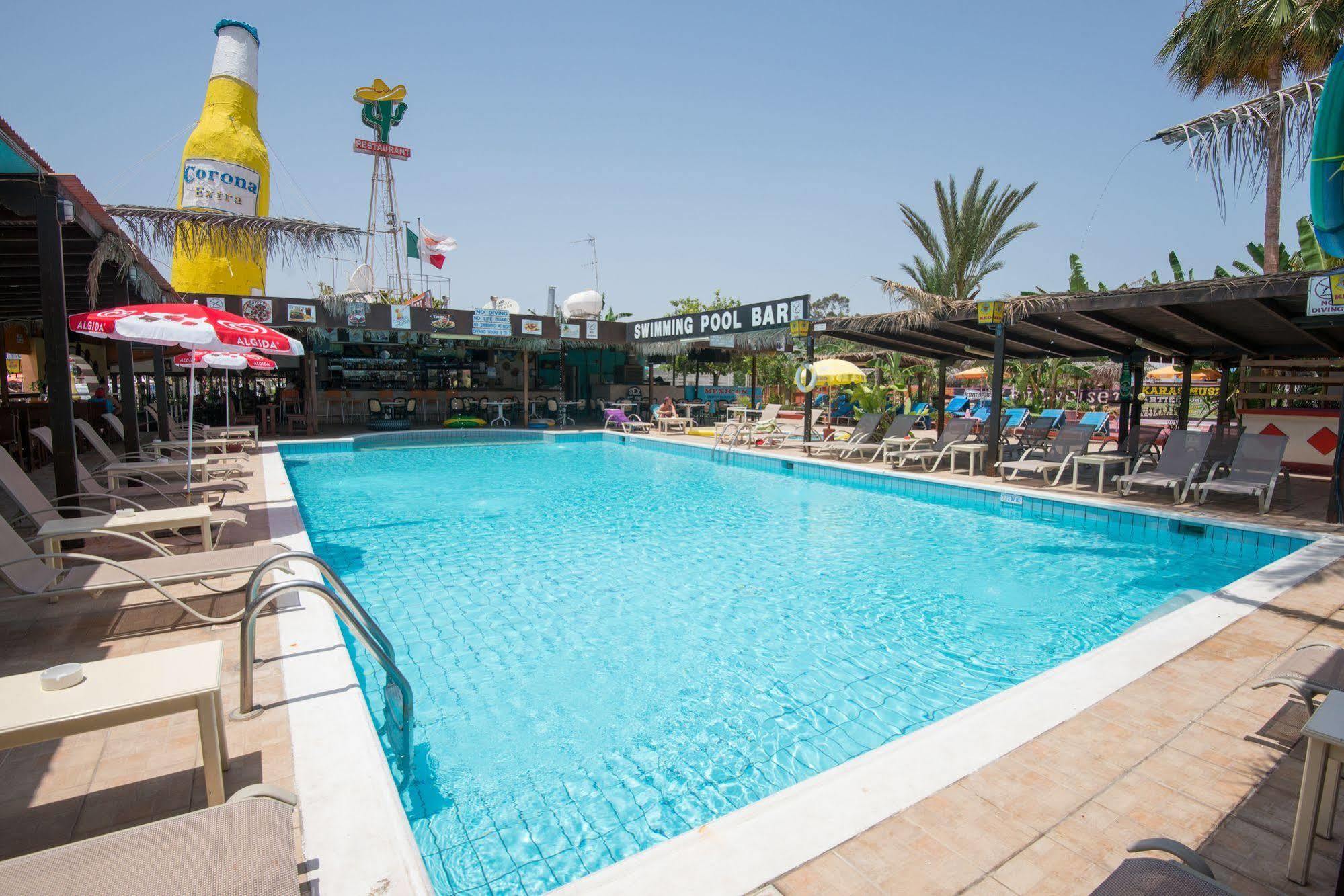 Kkaras Hotel 3 Star Agia Napa Exterior foto
