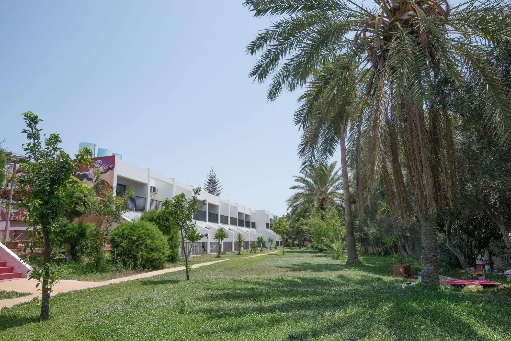 Kkaras Hotel 3 Star Agia Napa Exterior foto
