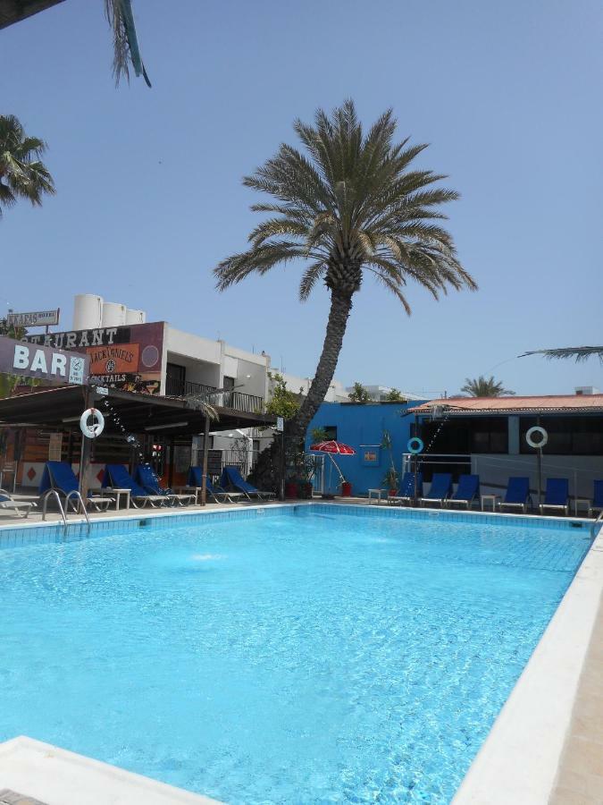 Kkaras Hotel 3 Star Agia Napa Exterior foto